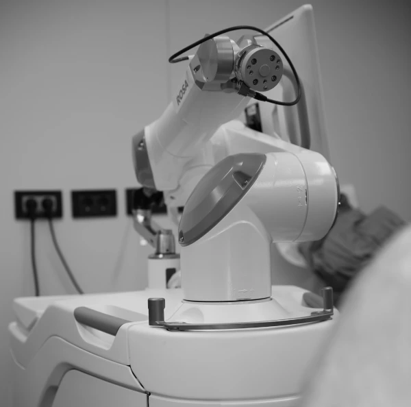 Η ρομποτική χειρουργική στην αρθροπλαστική γόνατος και ισχίου μετεχνική Fast Track